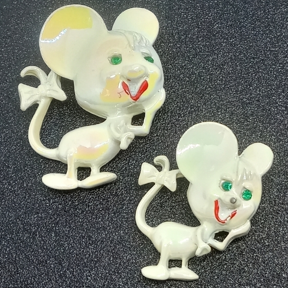 * vintage set of 2 white iridescent enamel mouse pins